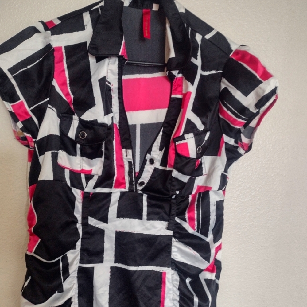 Alfani women watermark shapes